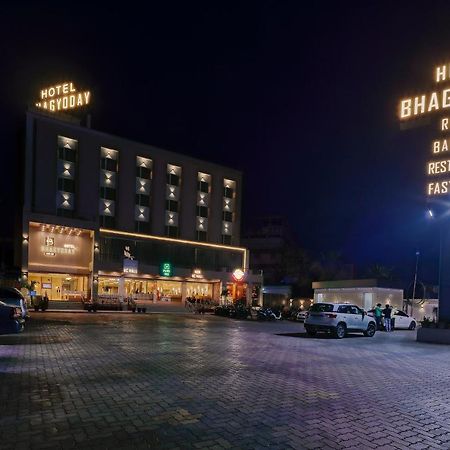 Hotel Bhagyoday Ahmedabad Exterior photo